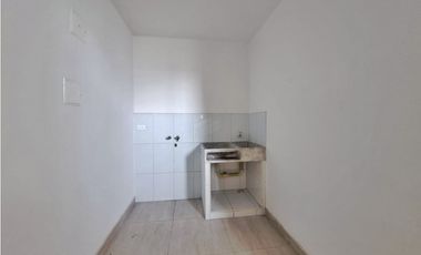 Maat vende casa en Conjunto San Antonio-Villeta 238m2 $630Millones