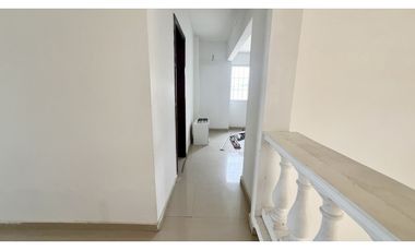 CASA  EN VENTA  EN PUERTO COLOMBIA -CASA De 7 HABITACIONES POR MUELLE 1888