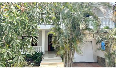 CASA  EN VENTA  EN PUERTO COLOMBIA -CASA De 7 HABITACIONES POR MUELLE 1888