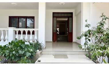CASA  EN VENTA  EN PUERTO COLOMBIA -CASA De 7 HABITACIONES POR MUELLE 1888