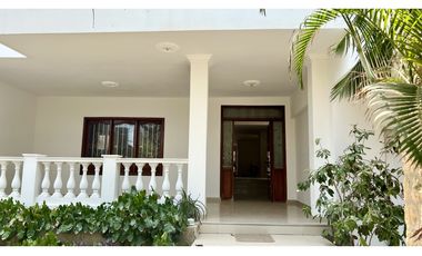 CASA  EN VENTA  EN PUERTO COLOMBIA -CASA De 7 HABITACIONES POR MUELLE 1888