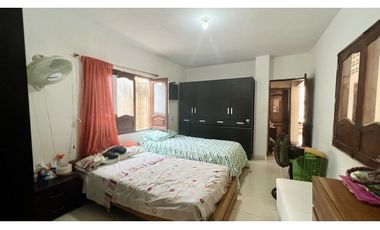 CASA  EN VENTA  EN PUERTO COLOMBIA -CASA De 7 HABITACIONES POR MUELLE 1888