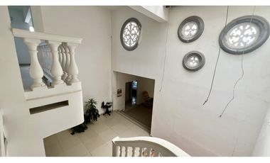 CASA  EN VENTA  EN PUERTO COLOMBIA -CASA De 7 HABITACIONES POR MUELLE 1888