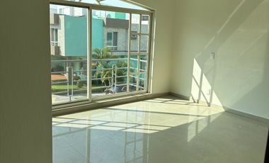 CASA EN VENTA EN LA CIMA