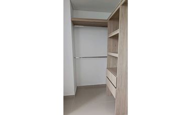 Arriendo apartamento en la Castellana