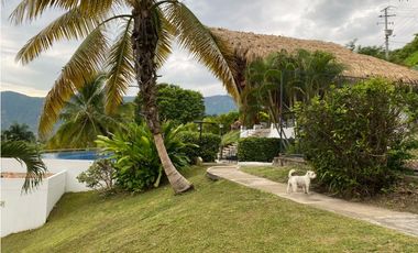 Venta Casa de recreo en Apulo Cundinamarca.