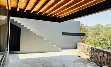 CASA EN RENTA AMUEBLADA FONTANA ALTA