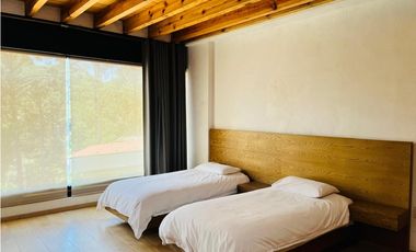 CASA EN RENTA AMUEBLADA FONTANA ALTA