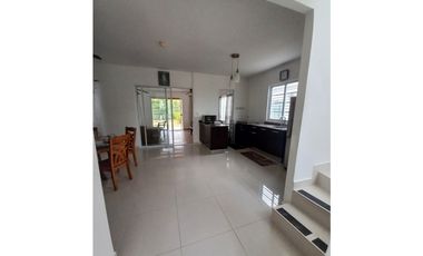 Se Vende Casa en PH The Village Beach Residences en San Carlos