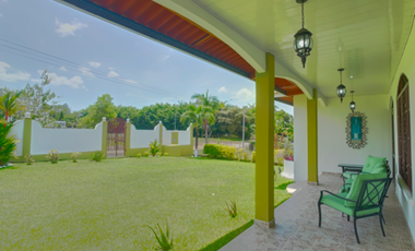 Venta: Amplia y hermosa casa en Santa Clara, Coclé