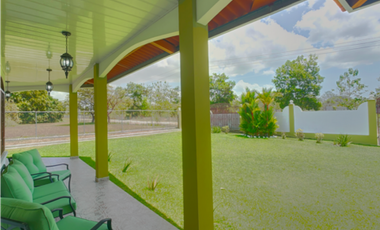 Venta: Amplia y hermosa casa en Santa Clara, Coclé