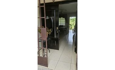 ALQUILO CASA AMUEBLADA DAVID 5 MINUTO FEDERALL MALL