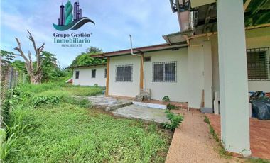 VENDO CASA DE 6 HABITACIONES CERCA AL TERRONAL