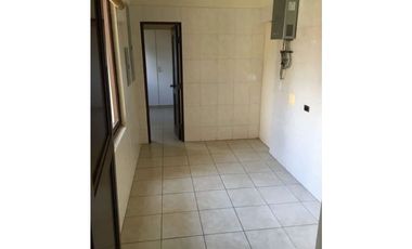 Excelente casa en alquiler ubicada en Clayton. (AA)