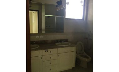 Excelente casa en alquiler ubicada en Clayton. (AA)