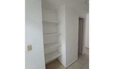 Excelente casa en venta ubicada en Barrio Colon. (AM)