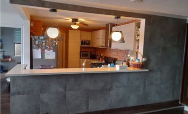 Excelente apartamento en venta ubicado en Campo Alegre. (AM)