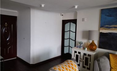 Excelente apartamento en venta ubicado en Campo Alegre. (AM)