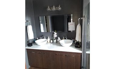 Excelente apartamento en venta ubicado en Campo Alegre. (AM)