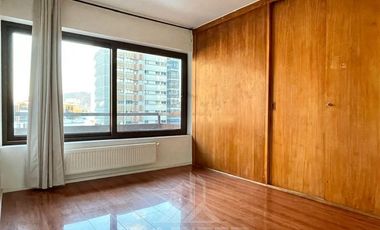 Departamento en Venta en COD37400 ¡ Oportunidad - rebajado !!! Amplio departamento en Prat entre Claro Solar y Manuel Montt