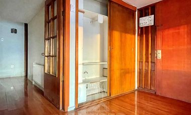 Departamento en Venta en COD37400 ¡ Oportunidad - rebajado !!! Amplio departamento en Prat entre Claro Solar y Manuel Montt