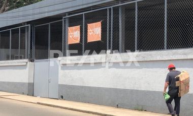 Venta de Bodega en Santa Lucia - (3)