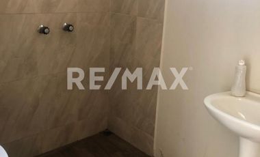 Venta de Bodega en Santa Lucia - (3)