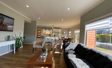 Casa en Venta en Santo Domingo.