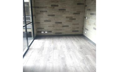 Se vende apartaestudio con parqueadero