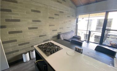 Se vende apartaestudio con parqueadero