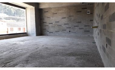 LOCAL COMERCIAL EN ARRIENDO