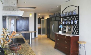 CASA EN VENTA PARA REMODELAR  EN SAN PATRICIO
