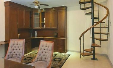 CASA EN VENTA PARA REMODELAR  EN SAN PATRICIO