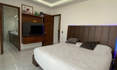 Increíble casa en esquina dentro de coto en Valle Imperial