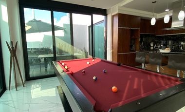 Increíble casa en esquina dentro de coto en Valle Imperial