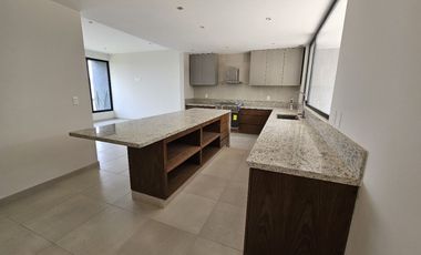 Casa Nueva en Venta en Paseos del Bosque
