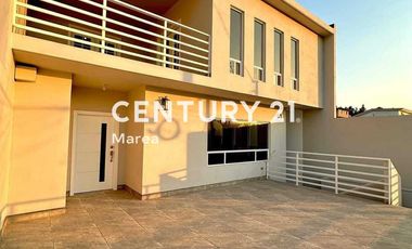 ¨CASA EN VENTA EN LOMAS DE VALLE VERDE, ENSENADA¨