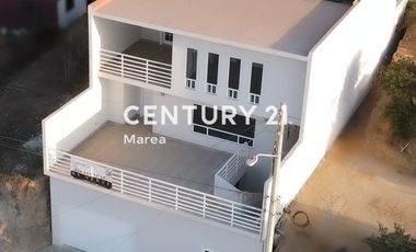 ¨CASA EN VENTA EN LOMAS DE VALLE VERDE, ENSENADA¨