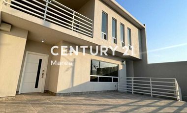 ¨CASA EN VENTA EN LOMAS DE VALLE VERDE, ENSENADA¨