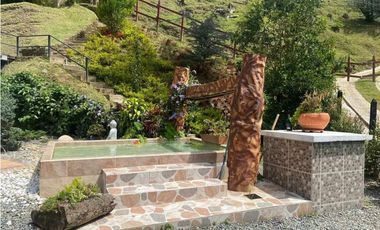 vendo casa finca Guarne, Antioquia. 8.500 m2  CP/CH