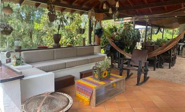 vendo casa finca Guarne, Antioquia. 8.500 m2  CP/CH