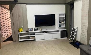 VENDO HERMOSA CASA CAMPESTRE EN ENVIGADO ALTO DE PALMAS CH
