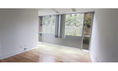 Super oficina en venta un Lugar privilegiado alto de las palmas,