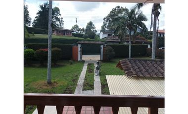 VENDO CASA CAMPESTRE EN EL CARMEN DE VIBORAL CANADA 950 METROS CH