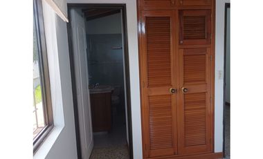 VENDO CASA CAMPESTRE EN EL CARMEN DE VIBORAL CANADA 950 METROS CH