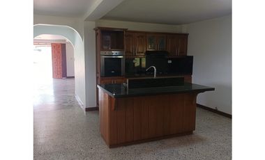 VENDO CASA CAMPESTRE EN EL CARMEN DE VIBORAL CANADA 950 METROS CH