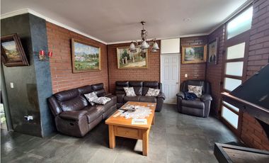 Venta Parcela 6D 6B con piscina, quincho, estacionamiento, Calle Larga