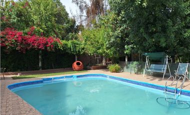 Venta Parcela 6D 6B con piscina, quincho, estacionamiento, Calle Larga