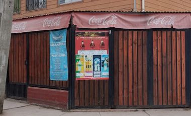 Se Vende Casa Esquina con Local Comercial 3d 1b Lampa Villa Prados Del Sol