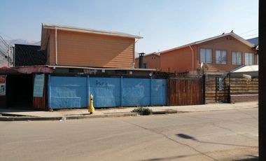 Se Vende Casa Esquina con Local Comercial 3d 1b Lampa Villa Prados Del Sol